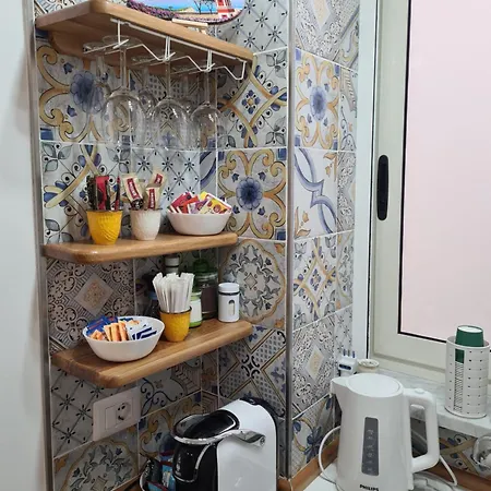 Canelli House Bed & Breakfast 3*